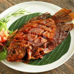 Gurami Bakar Sambal Mentah