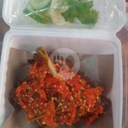 Bebek Penyet Sambel Setan