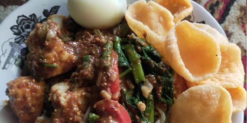 Gado-Gado Buk De, Sersan Zaini