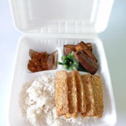 Nasi Tempe Sambel Terasi