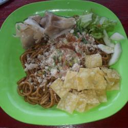 Pangsit Mie Goreng Siomay