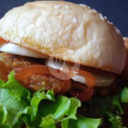 Burger Homemmade Chiken Patty