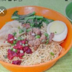 Mie Pangsit Bihun