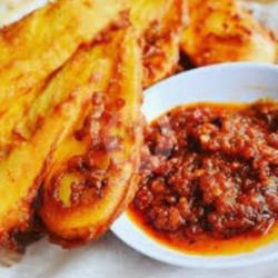 Pisang Goreng Sambel Terasi