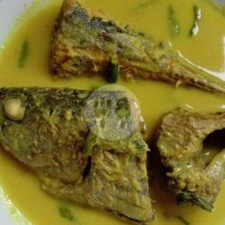 Ikan Tongkol Gulai Kuning