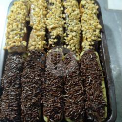 Pukis Double Coklat Dan Coklat Kacang