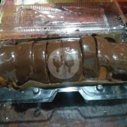 Martabak Manis Coklat Gulung Lumer