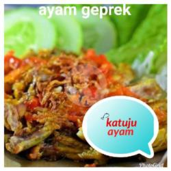 Ayam Geprek   Lalapan