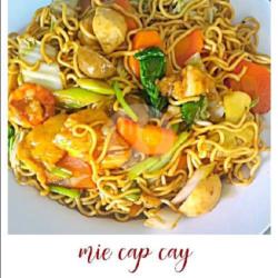 Mie Cap Cay