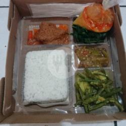 Nasi Dus