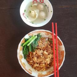 Mie Ayam Yamin Manis Jamur Komplit