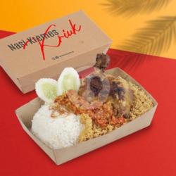 Nasi Kremes Ayam Paha Nyonya Muda