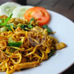 Mie Kuning Goreng