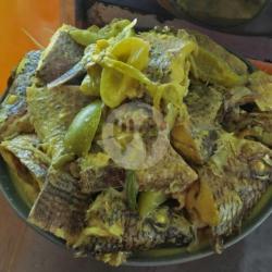 Mujair Gulai