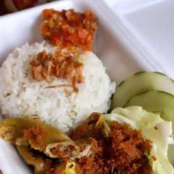 Nasi Iso Sapi Serundeng