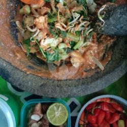 Gado-gado Asli Betawi