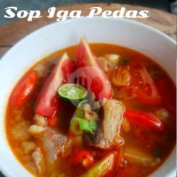 Sop Iga Pedas Sarasa Komplit