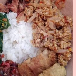 Nasi Lawar Plek