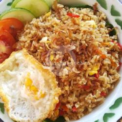 Nasi Goreng Bonjer  Sayuran Telor Dadar Super Pedes Smpe Keringetan.