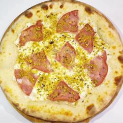 Pizza Pistachio Smoke Beef