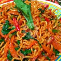 Mie Goreng Pedas Gila