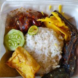 Nasi Sambel Lele