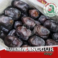 Kurma Bam Anggur