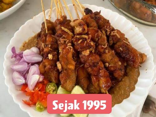 Sate Ayam & Kambing Madura Bu Siti, Pringgokusuman