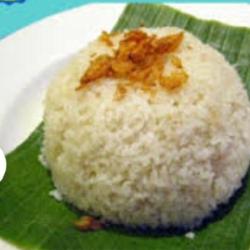 Nasi Uduk Orek Tempe