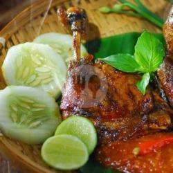 Nasi   Bebek Bakar   Sambel Lalap