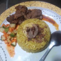 Nasi Goreng Kebuli Plus Ampela Ati Rendang