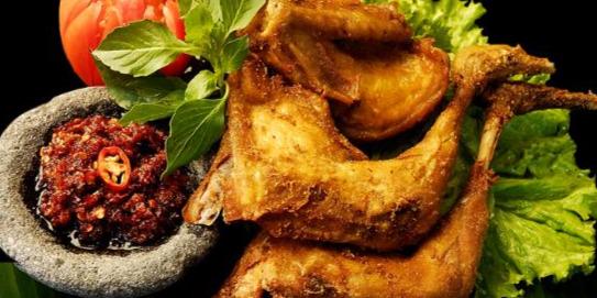 Ayam Bakar Goreng Lombok Abang, Tlogosari