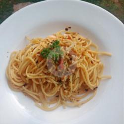 Spagheti Aglio Olio Chicken