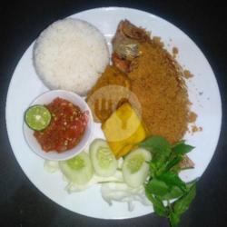 Paket: Nasi Nila Kremes  Sambel Mentah Tahu, Tempe