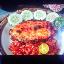 Ikan Tenggiri Bakar Nasi