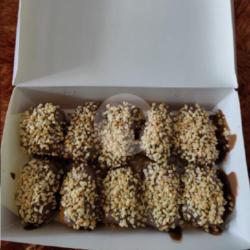 Bites Coklat Kacang