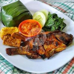 Nasi Ikan Bakar Pedas Manis Spesial