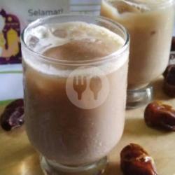 Iced Kopi Susu Kurma