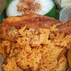 Nasi Nila Kremes