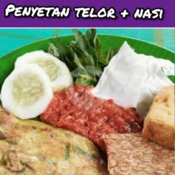 Penyetan Telor Dadar  Nasi Putih Dengan Tambahan Tahu Tempe