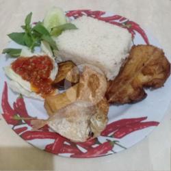 Ikan Phe Asap Penyet ( Tanpa Nasi)