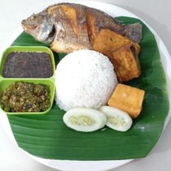 Nasi   Ikan Nila Cabe Rawit Hijau