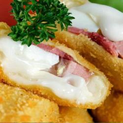 Risoles Smoked Beef Mayo