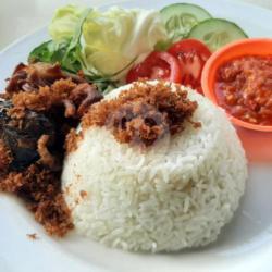 Lalapan Ampela Ati   Nasi