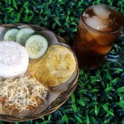 Paket Nasi Geprek Keju   Es Teh