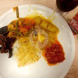 Nasi Padang   Tunjang Kikil