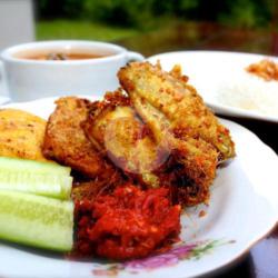 Nasi Ayam Lengkuas