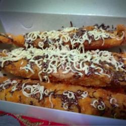 Roll Chesee Banana Coklat Tiramizu