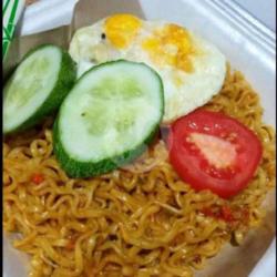 Mie Meledak   Telur