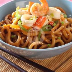 Udon Seafood Goreng